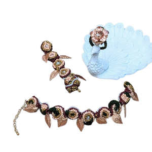 Aishwarya Indian Bridal Hand Bracelet / Haath Phool